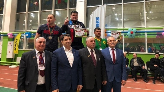 Борец Муса Галлямов вернулся с победой из Нижнекамска