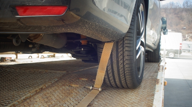 В Йошкар-Оле инспекторы ГИБДД помогли установить автомобиль должника