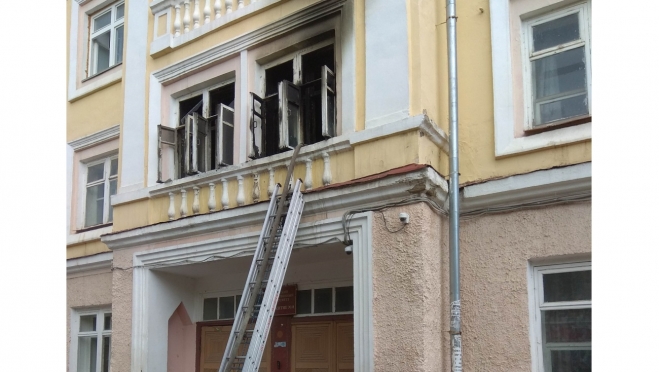 В центре Йошкар-Олы загорелось студенческое общежитие