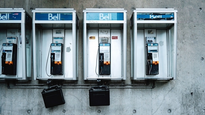 В России таксофоны могут оборудовать сиренами и стробоскопами