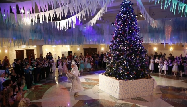 Более 600 школьников посетят Новогоднюю ёлку Главы Марий Эл