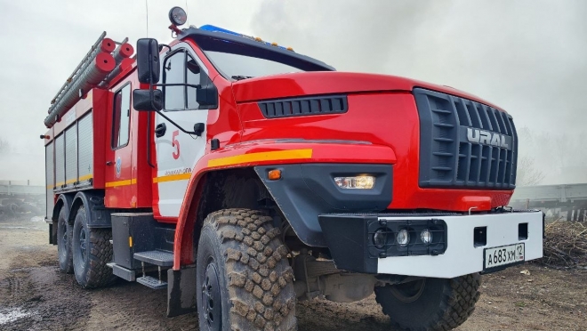 На улице Эшкинина в Йошкар-Оле утром загорелась машина