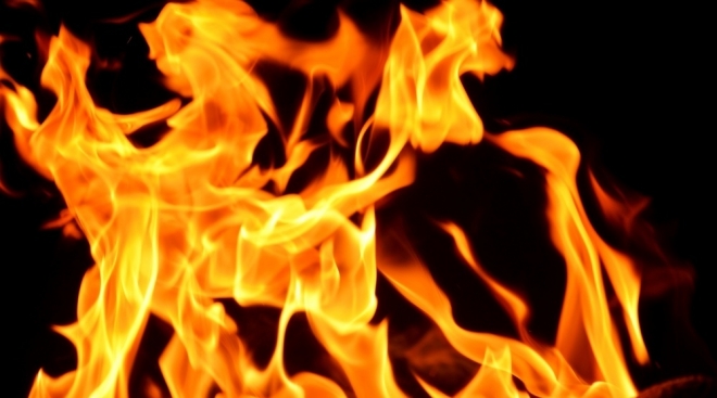 В деревне Инерымбал в Волжском районе горело частное хозяйство