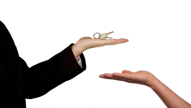 Мошенники, обманом завладевшие квартирами жительниц Марий Эл, отправятся за решётку