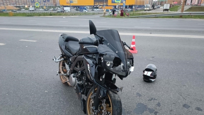 С места ДТП на подъезде к Йошкар-Оле госпитализировали мотоциклиста