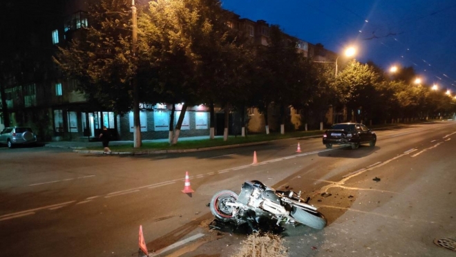 В Йошкар-Оле мотоциклист врезался в Audi A4
