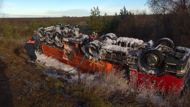 Комитет гражданской обороны разольёт нефтепродукты в Оршанском районе