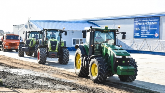 Аграрии Марий Эл к началу весенне-полевых работ закупят 23 трактора
