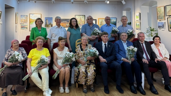 Почётные граждане Йошкар-Олы поделились воспоминаниями о городе