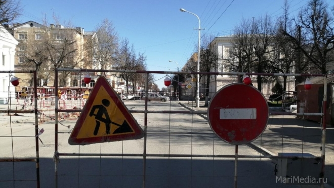 Сегодня перекрыли очередной участок улицы Советской