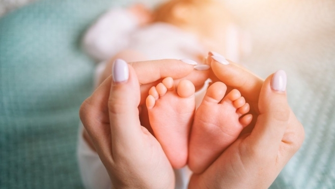 Врачи выходили новорожденную весом 650 граммов