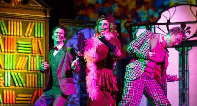 Здравствуйте, я ваша тётя!