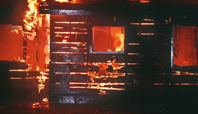 В Марий Эл бабушка с внуком спаслись из огня