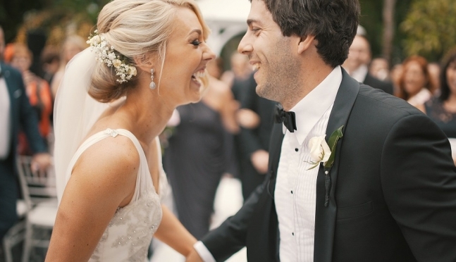 Большинство россиян – сторонники официального брака