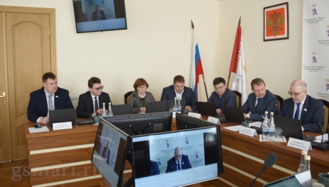 Депутаты Марий Эл перенесли VIII сессию Госсобрания на июнь