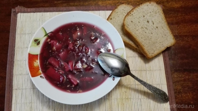 Детский омбудсмен заинтересовалась питанием в российских школах