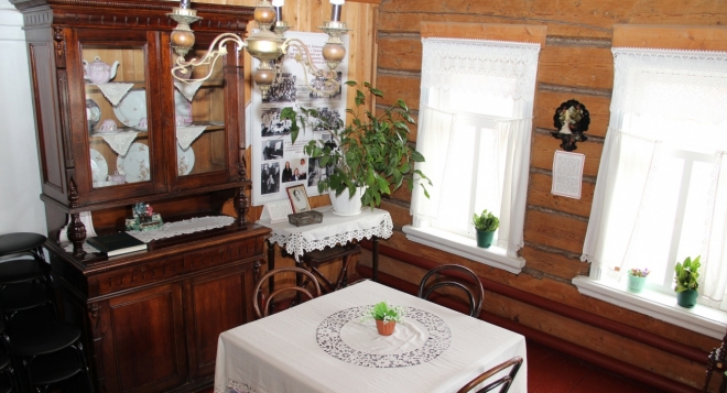 Постоянная экспозиция дома-музея И.С. Ключникова-Палантая