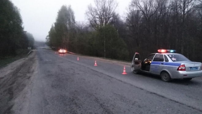 Ночью на Казанском тракте пьяный водитель на иномарке сбил пешехода