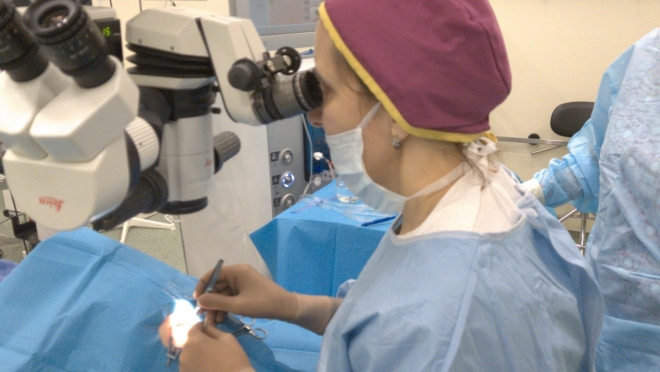 Операции по пересадке роговицы начали выполнять в РДКБ