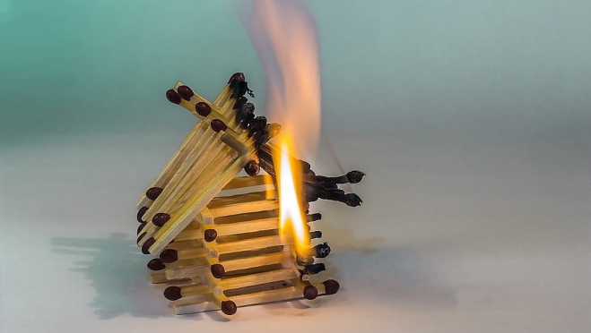 В селе Кукнур из-за детской шалости произошёл пожар