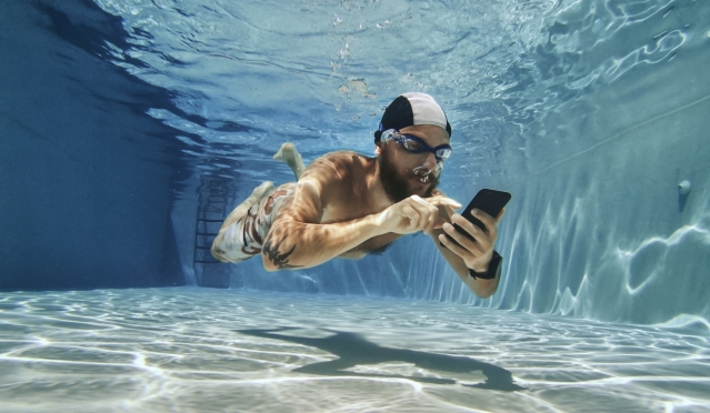 Купить нельзя упустить: выгодны ли абонементы