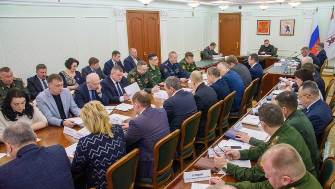 В Правительстве Марий Эл обсудили вопросы контрактной военной службы