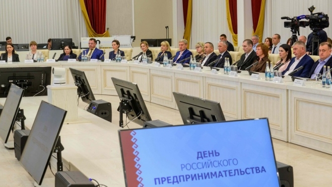 Предприниматели в Марий Эл сегодня принимают поздравления