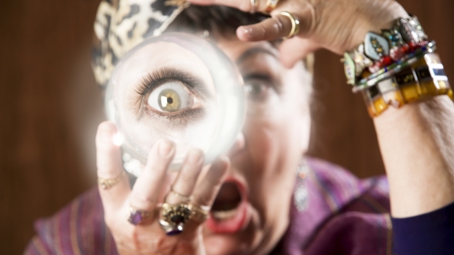 Жительница Звенигово перевела колдунье 110 тысяч рублей