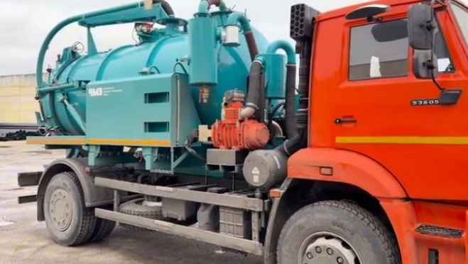 Коммунальщики Йошкар-Олы обзаводятся новой спецтехникой