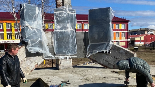В посёлке Советский ремонтируют Монумент Славы