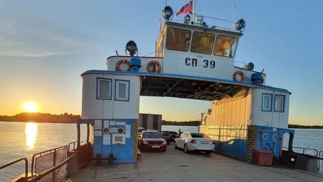 Режим работы паромной переправы «Козьмодемьянск — Коротни»