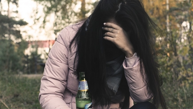 В Марий Эл 18-летняя девушка побила и обокрала незнакомого мужчину