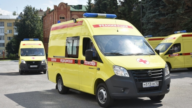 В Марий Эл сегодня свой праздник отмечают работники скорой помощи