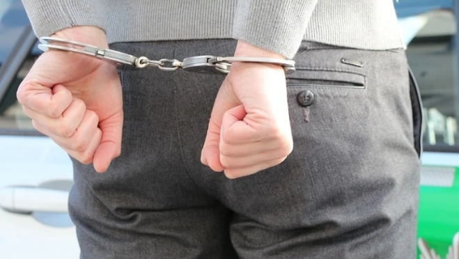 В Йошкар-Оле задержали находящегося под следствием мужчину с синтетическим наркотиком