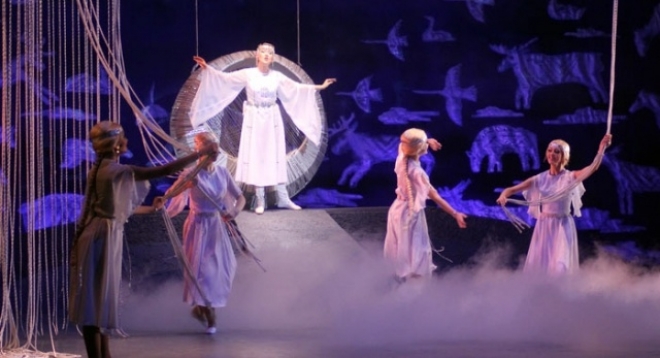 Юмынÿдыр (Дочь Бога)