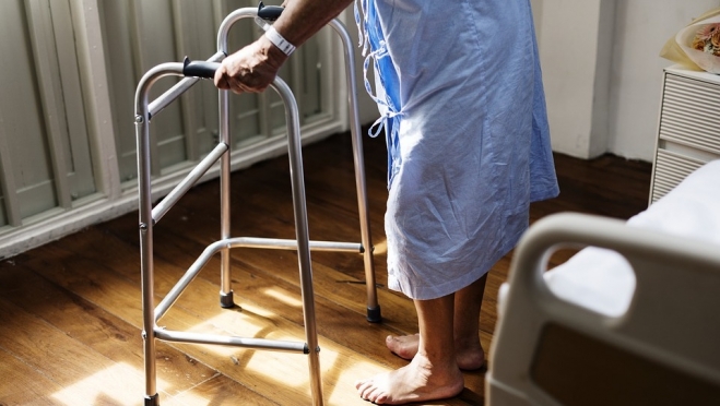 Пожилые люди, проживающие в домах для престарелых, поправили здоровье перед Новым годом