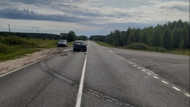 В Куженерском районе водитель-пенсионер устроил ДТП