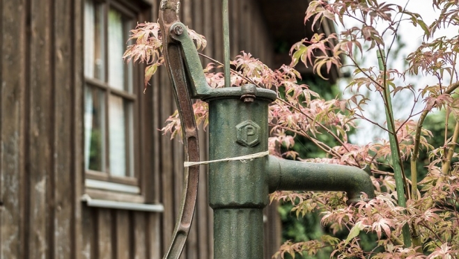 Водоснабжение деревни Апшакбеляк хотят передать на баланс города
