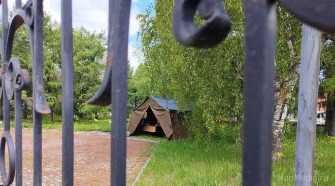 В Йошкар-Оле запись добровольцев в СВО идёт в полевых условиях