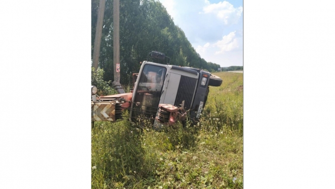 Водитель грузовика скончался в больнице