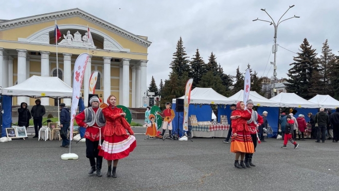 В Йошкар-Оле работает ярмарка выходного дня
