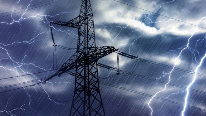 Грозовой фронт оставил без света 9 населённых пунктов в Звениговском районе Марий Эл