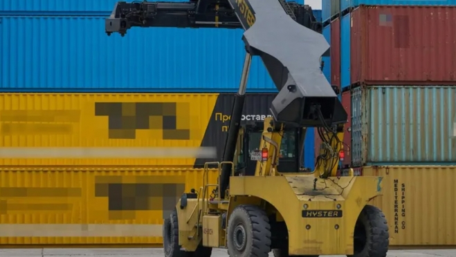 В Подмосковье ликвидируют стихийные склады торговых грузов