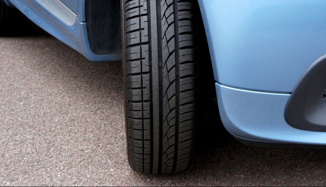 Семья из Волжска лишилась за долги иномарки