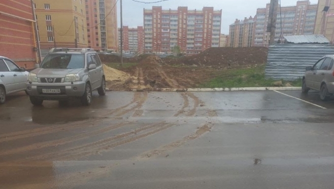 В Йошкар-Оле за выезд грязного транспорта на дорогу нарушитель заплатит 15 тысяч рублей