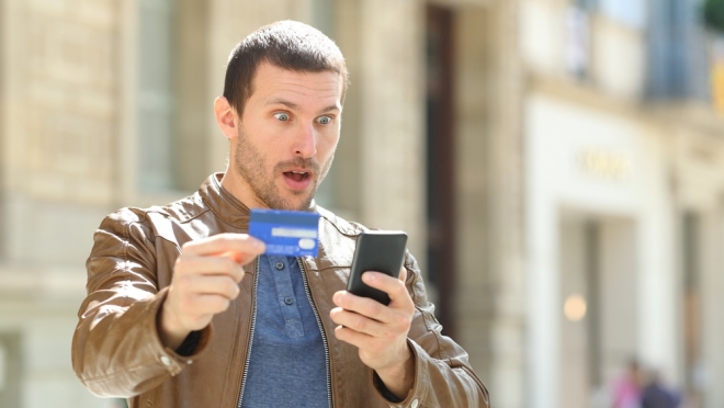 С трёх жителей Марий Эл вытянули около 65 тысяч рублей на покупках в интернете