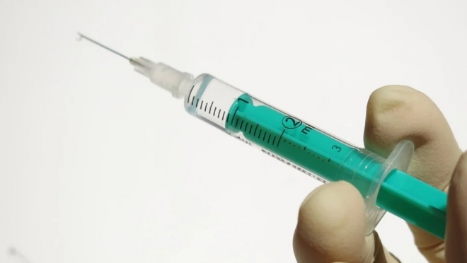 В России началась масштабная вакцинация от COVID-19