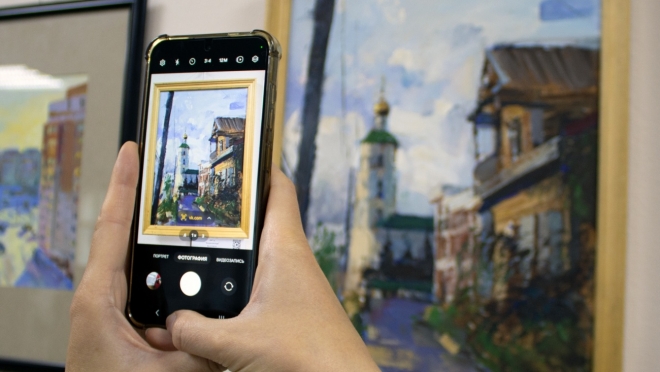 Работу двух выставок в Йошкар-Оле продлили до конца октября