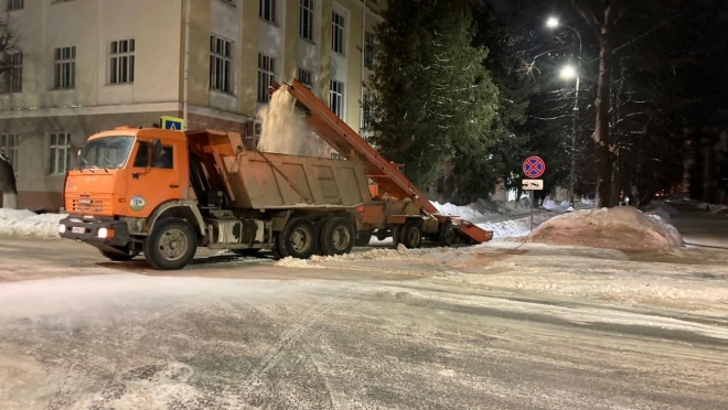 Из Йошкар-Олы уже вывезли 42 тысячи кубометров снега