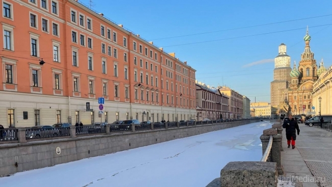 В Санкт-Петербурге продлили антиковидные ограничения